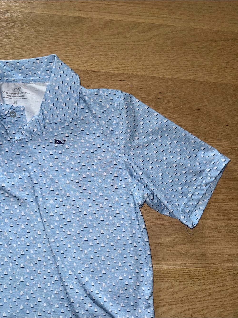 Vineyard Vines Boys Pale Blue Patterned Short-Sleeve Polo size YM - Picture 3 of 10